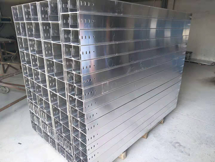 全封闭桥架无毛刺可以减少抛光工序吗？
